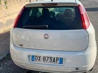 Begagnad Fiat Grande Punto 90 HK (66 kW) 2009 Halvkombi