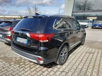 usata Mitsubishi Outlander 2.2 DI-D 4WD Instyle 7 posti