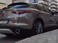 Usata Alfa Romeo Stelvio 160 CV (117 kW) 2019 Grigio SUV
