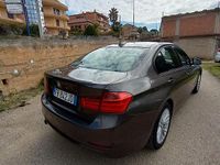 Usata BMW 318 Sport Line 2013 Marrone Berlina