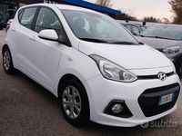 Usata Hyundai i10 66 CV (48 kW) 2014 Bianco Utilitaria