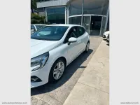 Usata Renault Clio Intens 85 CV (62 kW) 2020 Bianco