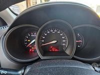 Usata Kia Rio 75 CV (55 kW) 2011 Bianco Berlina