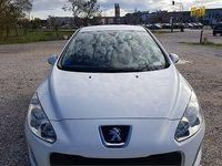 Usata Peugeot 308 Premium 98 CV (72 kW) 2011 Berlina