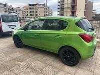 Usata Opel Corsa Eco 75 CV (55 kW) 2016 Verde Berlina
