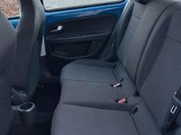 Usata VW up! Move 68 CV (50 kW) 2019 Blu Utilitaria