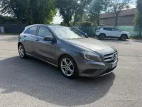 Usata Mercedes A180 Premium 109 CV (80 kW) 2013 Grigio Utilitaria