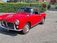 Usata Fiat 1200 58 CV (42 kW) 1958 Rosso / pastello Cabrio