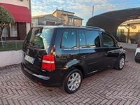 Usata VW Touran 105 CV (77 kW) 2005 Nero Monovolume