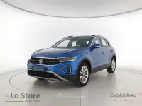 Usata VW T-Roc Life 110 CV (80 kW) 2023 Ravenna blue metallizzato SUV