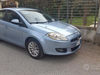 Usata Fiat 1600 120 CV (88 kW) 2009 Blu Berlina