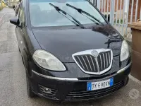 Usata Lancia Musa 90 CV (66 kW) 2009 Nero Monovolume