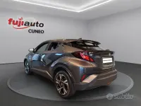 Usata Toyota C-HR Trend 122 CV (89 kW) 2022 Rosso SUV