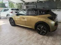 Usata Lancia Ypsilon 101 CV (74 kW) 2024 Oro Utilitaria