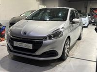 Usata Peugeot 208 Allure 74 CV (54 kW) 2016 Argento Utilitaria