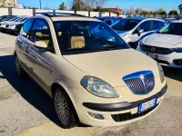 Usata Lancia Ypsilon 69 CV (50 kW) 2004 Beige Utilitaria