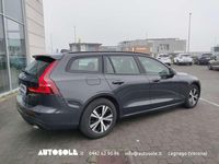 Usata Volvo V60 Business Edition 150 CV (110 kW) 2020 Blu/azzurro Station wagon