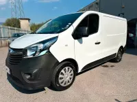 Usata Opel Vivaro S 120 CV (88 kW) 2016 Bianco Monovolume