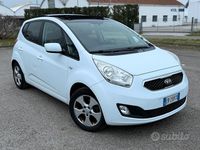 Usata Kia Venga 90 CV (66 kW) 2013 Bianco Utilitaria