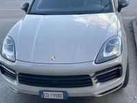 Usata Porsche Cayenne Coupe 340 CV (250 kW) 2020 Beige Coupé