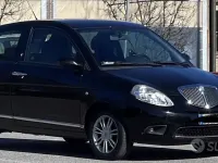 Usata Lancia Ypsilon 80 CV (58 kW) 2008 Nero Utilitaria