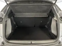 Usata Peugeot 2008 Allure 130 CV (95 kW) 2022 Gris artense SUV