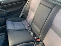 Usata VW Golf IV 116 CV (85 kW) 2001 Berlina