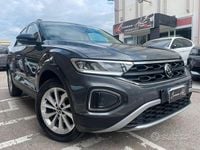 Usata VW T-Roc Edition 116 CV (85 kW) 2024 Grigio SUV