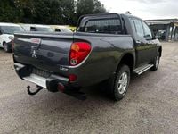 Usata Mitsubishi L200 Invite+ 136 CV (100 kW) 2011 Nero Pick-up