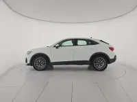 Begagnad Audi Q3 Sportback Advanced 150 HK (110 kW) 2021 Vit SUV