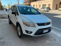 Usata Ford Kuga Titanium 136 CV (100 kW) 2009 Bianco SUV