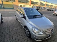Usata Mercedes B180 Premium 109 CV (80 kW) 2012 Monovolume