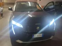 Usata Peugeot 3008 Active 131 CV (96 kW) 2023 Nero SUV