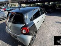 Usata Smart ForFour Passion 90 CV (66 kW) 2015 Argento Utilitaria