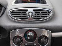 Usata Renault Clio II 75 CV (55 kW) 2011 Grigio Berlina