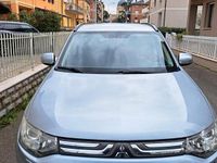 Usata Mitsubishi Outlander 150 CV (110 kW) 2014 Grigio SUV