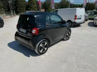 Usata Smart ForTwo Coupé Passion 41 kW (56 CV) 2021 Nero Utilitaria