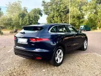 Usata Jaguar F-Pace Portfolio 180 CV (132 kW) 2018 Bluazzurro SUV