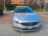 Usata Volvo V60 Momentum 181 CV (133 kW) 2014 Argento Station wagon