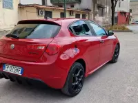 Usata Alfa Romeo Giulietta Super 120 CV (88 kW) 2018 Rosso Utilitaria