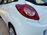 Usata Ford Ka 69 CV (50 kW) 2015 Bianco Berlina