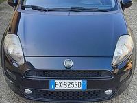Usata Fiat Punto Lounge 69 CV (50 kW) 2015 Nero Utilitaria