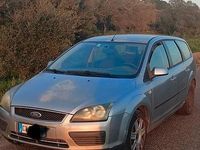 Usata Ford Focus 90 CV (66 kW) 2005 Grigio Station wagon