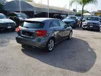 Usata Mercedes A180 109 CV (80 kW) 2015 Grigio Berlina