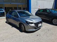 Usata Peugeot 208 Allure 101 CV (74 kW) 2023 Grigio Utilitaria