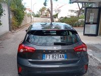 Usata Ford Focus 95 CV (69 kW) 2018 Grigio Berlina