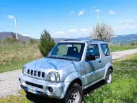 Usata Suzuki Jimny 82 CV (60 kW) 2001 Grigio SUV