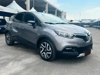 Usata Renault Captur 89 CV (65 kW) 2017 Grigio SUV