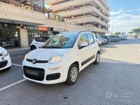 Usata Fiat Panda Lounge 69 CV (50 kW) 2015 Bianco Utilitaria