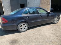 Usata Mercedes E270 177 CV (130 kW) 2005 Berlina